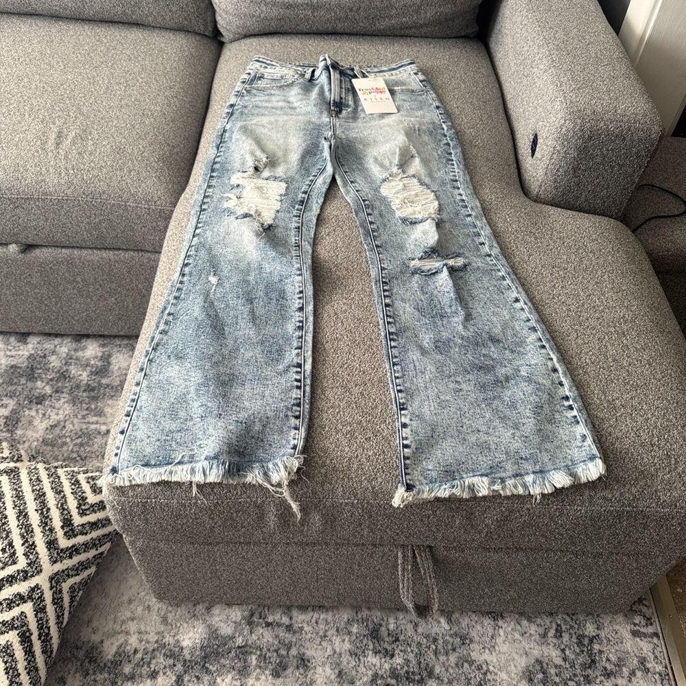Kilk Light Blue Distressed Women's Wide Leg Jeans - Picture 2 of 10